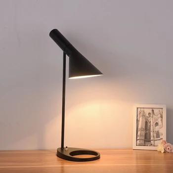 Nordic led торшер черно-белая настольная лампа home deco Регулируемая торшерная лампа для гостиной спальни Угловая лампа для лестницы